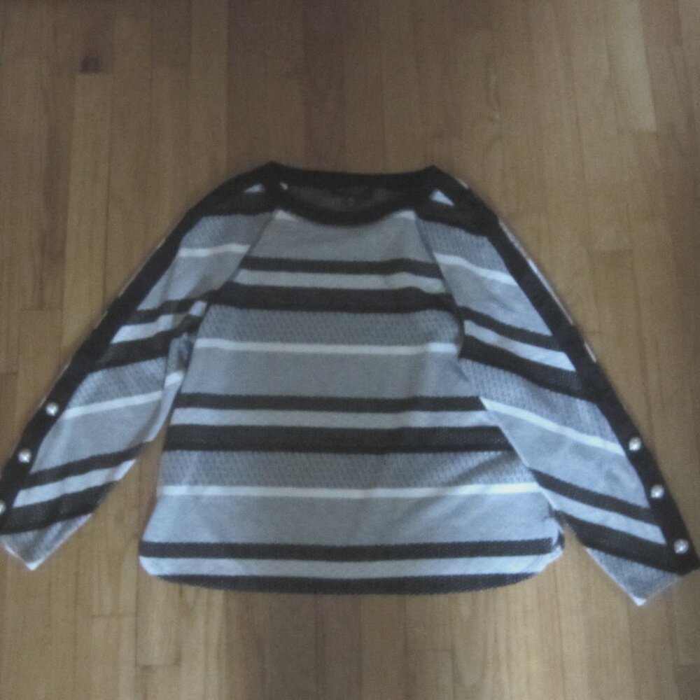 Women's Top LAUNDRY by Shelli Segal Size S/P/CH Black, Gray, White